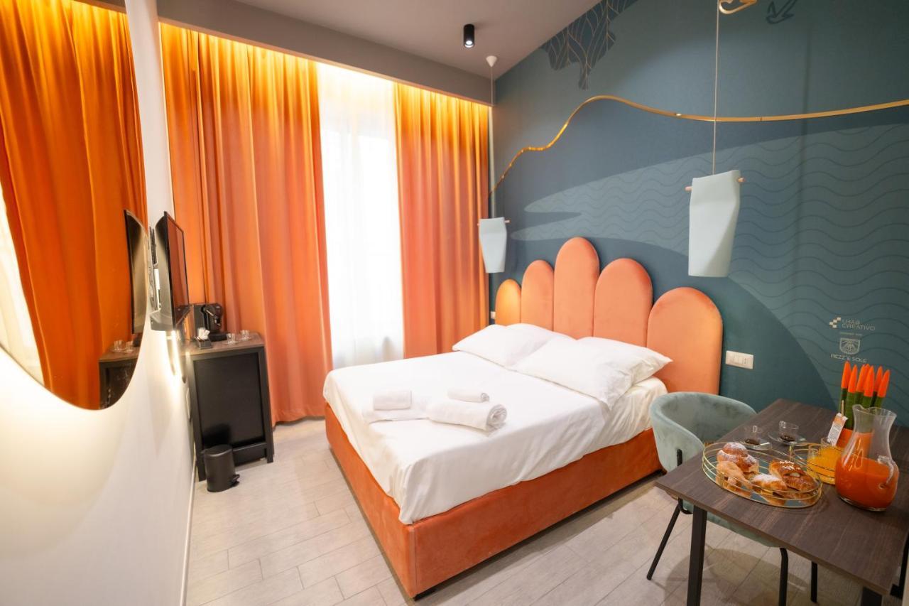 Hotel Piezz' E Sole Neapol Zewnętrze zdjęcie